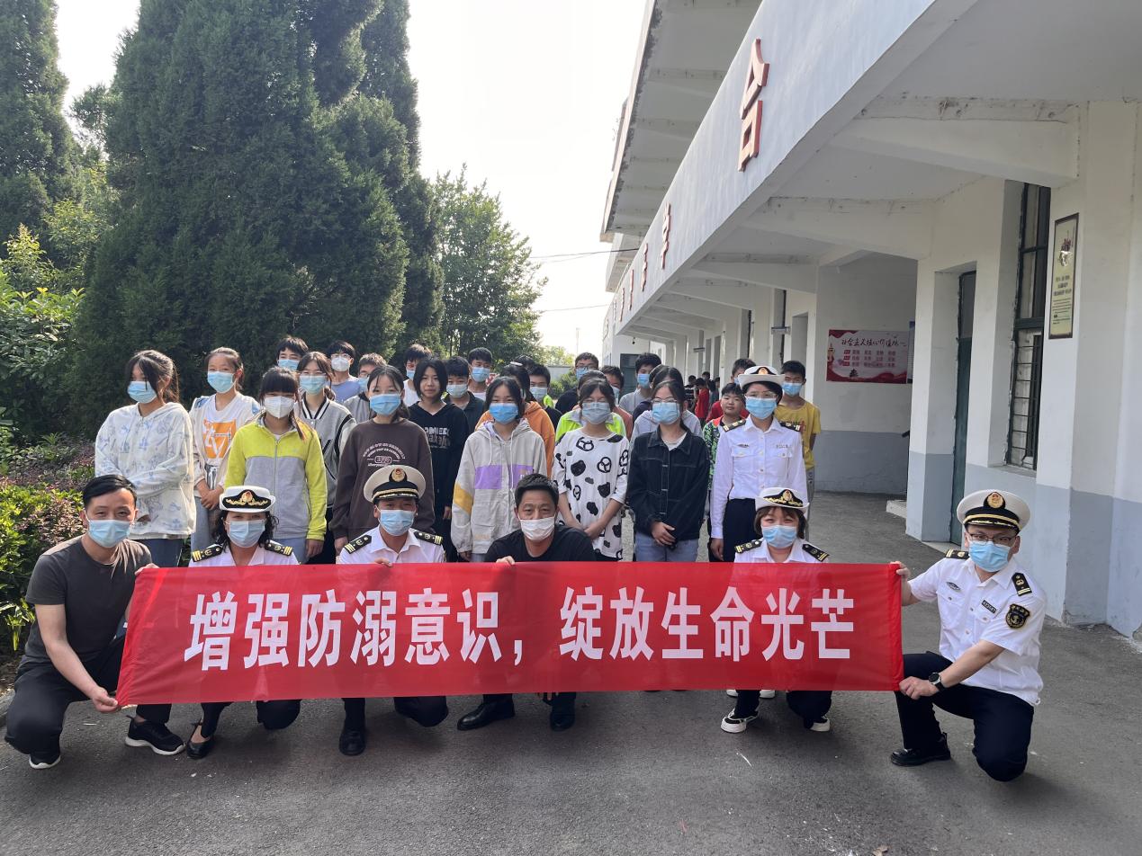 淮南市地方海事(港航)管理服务中心组织海事"老师们"前往潘集区高皇镇